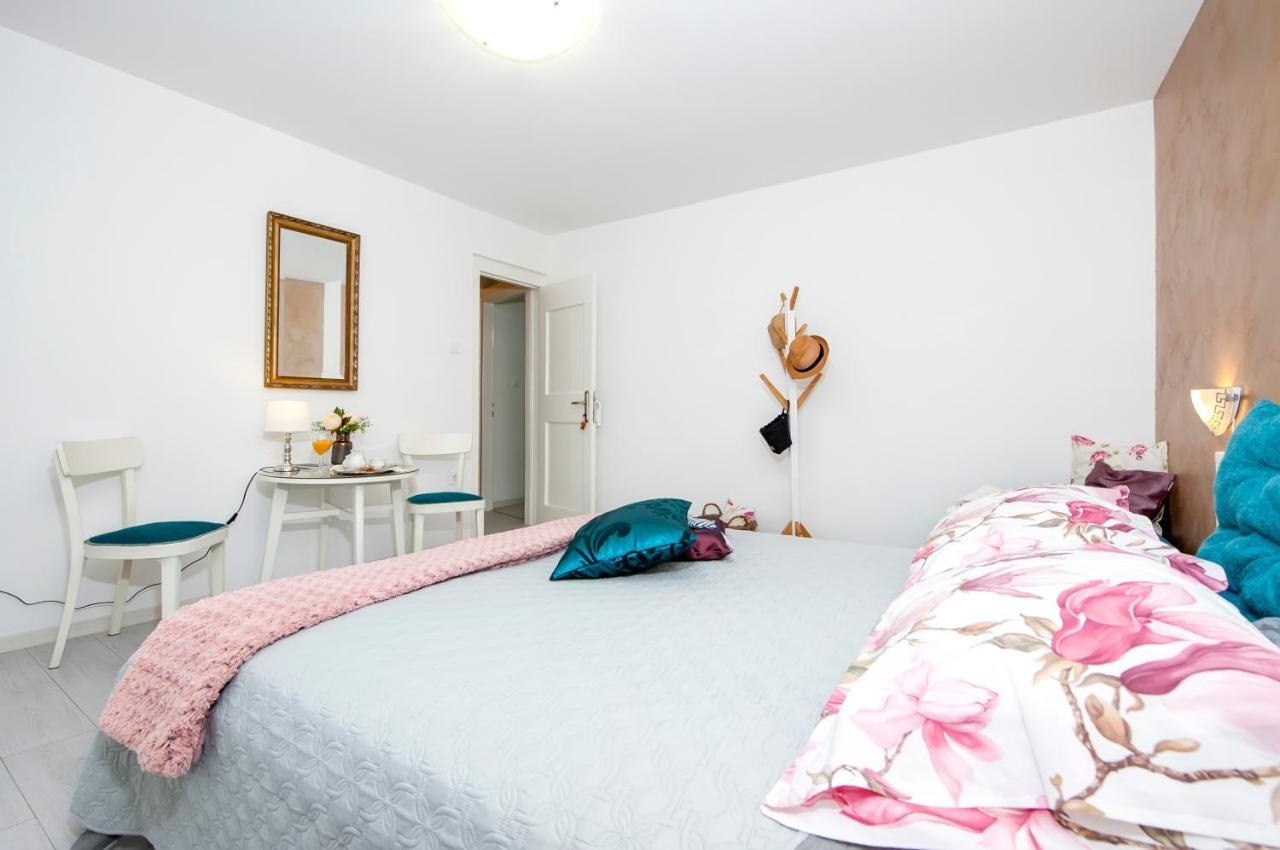 Casa Giuseppina Apartment Rovinj Exterior photo
