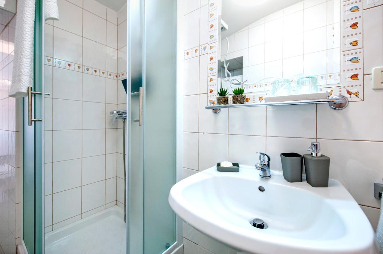 Casa Giuseppina Apartment Rovinj Exterior photo